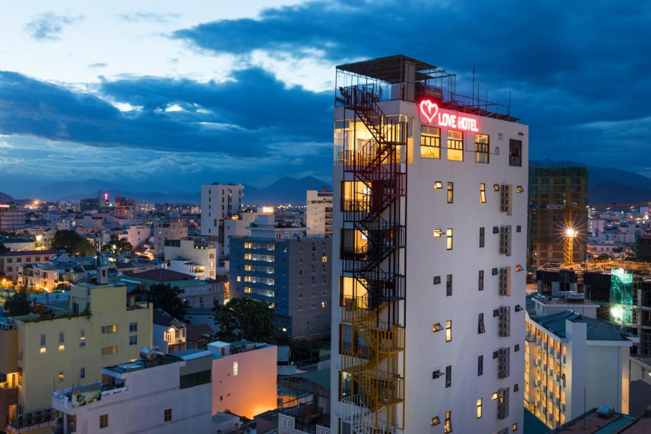 Love Hotel Nha Trang Exterior foto