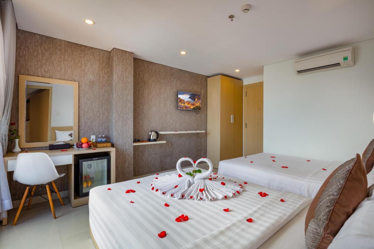 Love Hotel Nha Trang Exterior foto